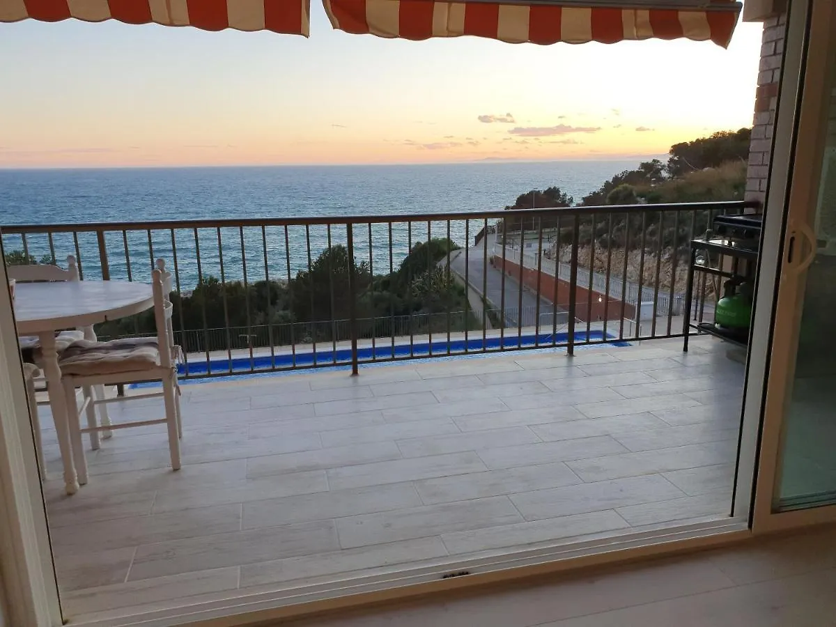 Lighthouse, Apartamento Frente Al Mar 萨洛