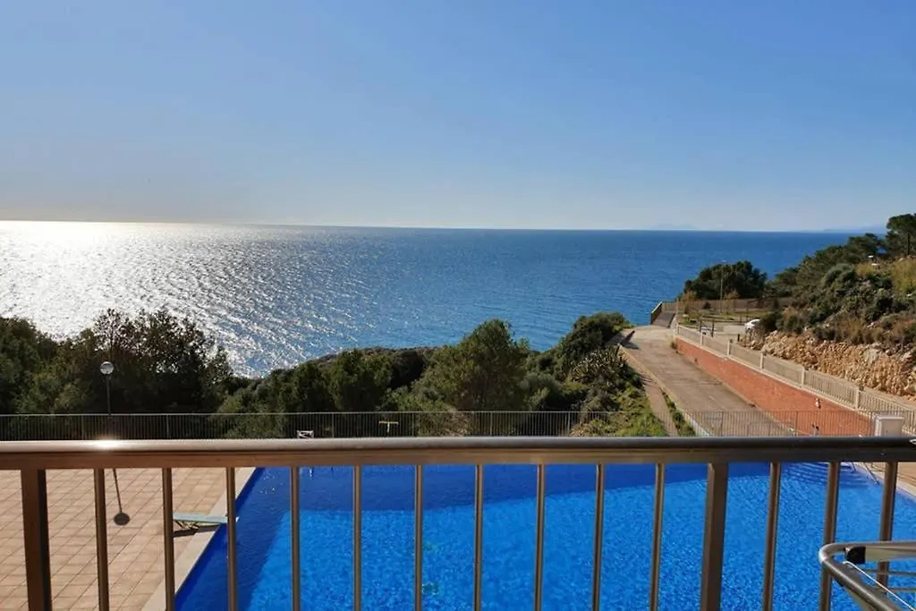 Lighthouse, Apartamento Frente Al Mar Salou 0*,  İspanya